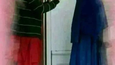 قصه أخذ هاتف زوجته المشابِهَ لهاتفه بدون قصد