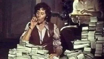 قصه دخل اثنان لصوص قصرا كامله
